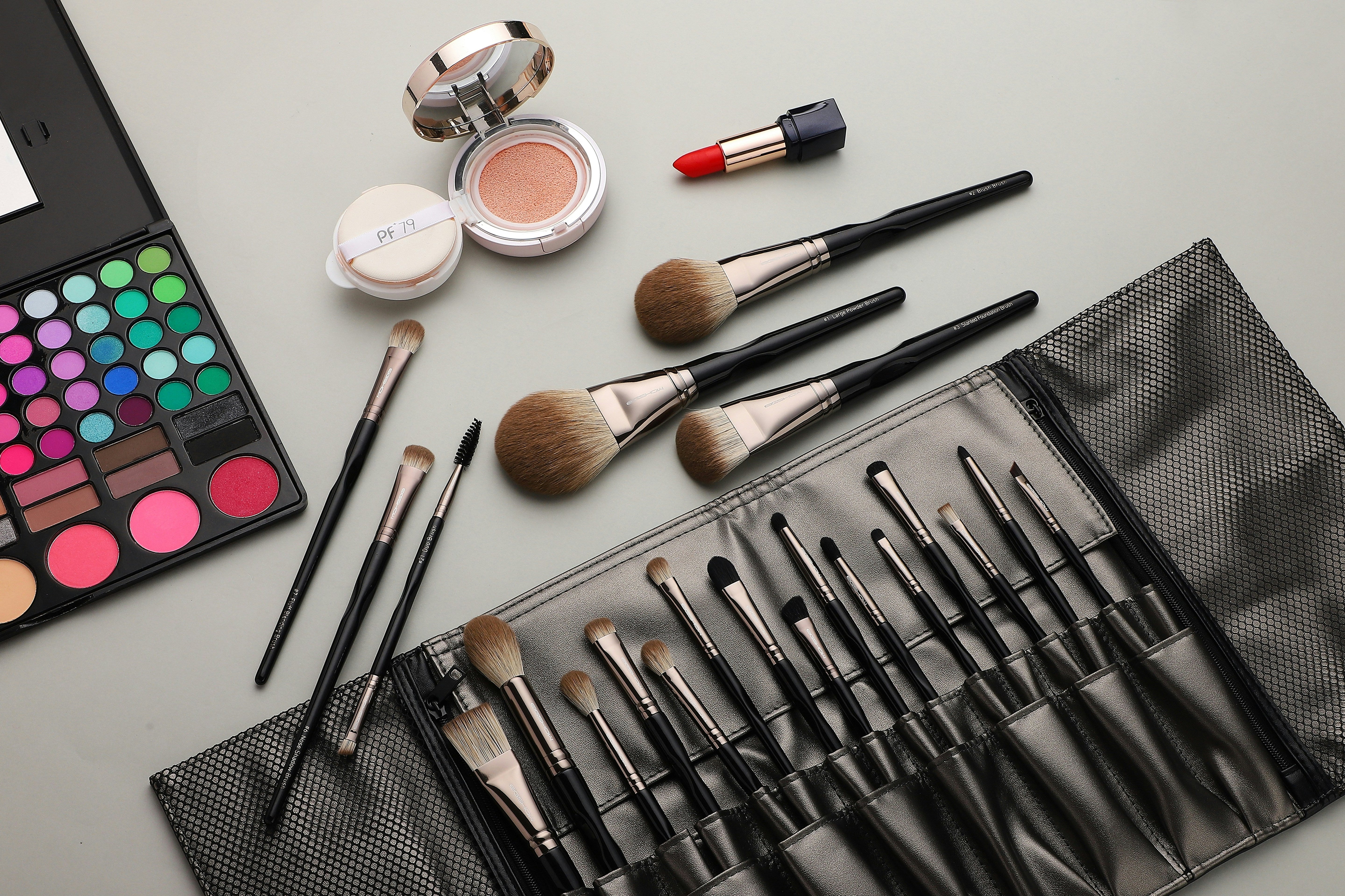 Imported vs Local Cosmetic Products in Pakistan: What Is Worth Buying