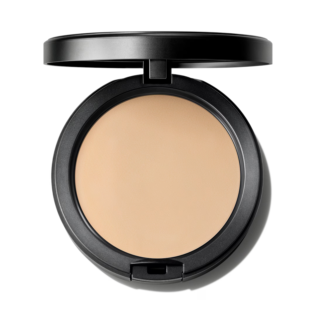 Mac Powder Plus Foundation Studio Fix