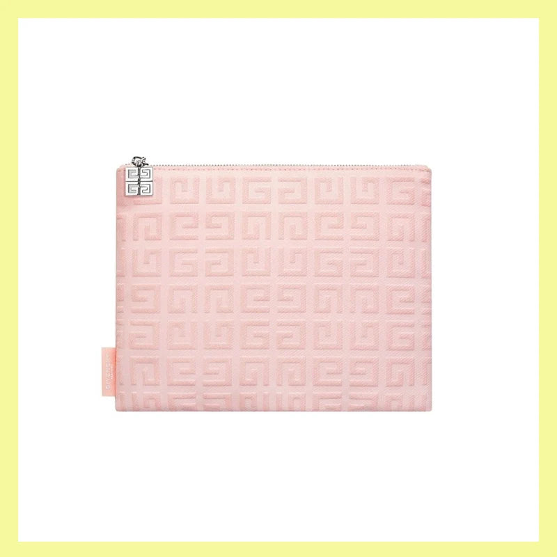 ‍Givenchy Flat Nude Pouch 24 GWP (100% off)