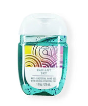 Bath & Body Work Hand Sanitizer Radiant Sky 29Ml