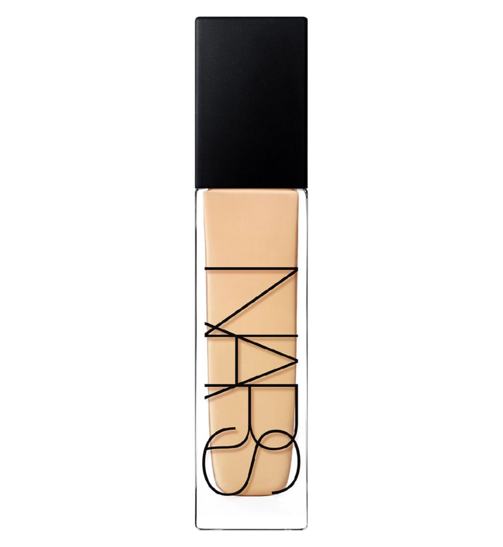 Foundation Natural Radiant Longwear