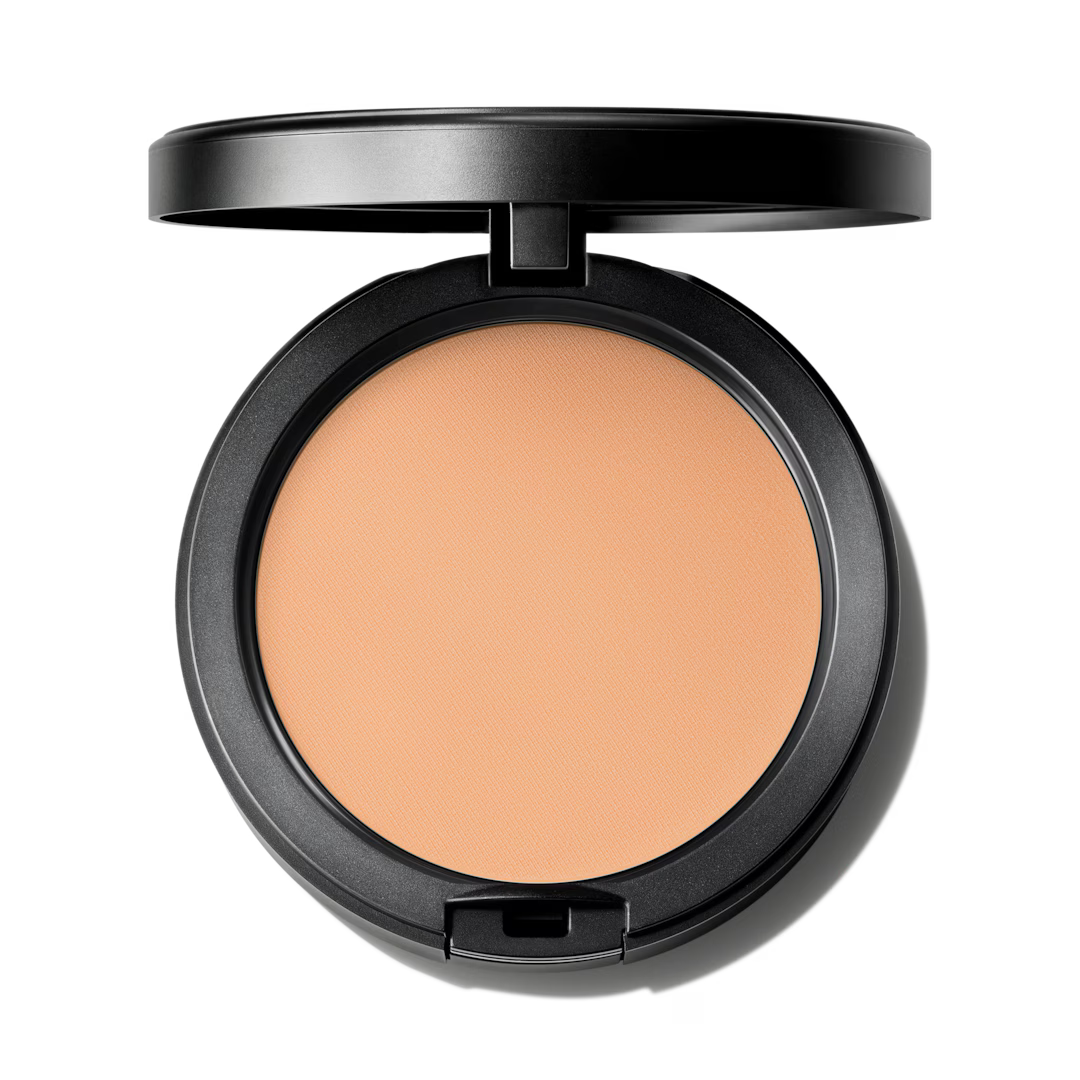 Mac Powder Plus Foundation Studio Fix