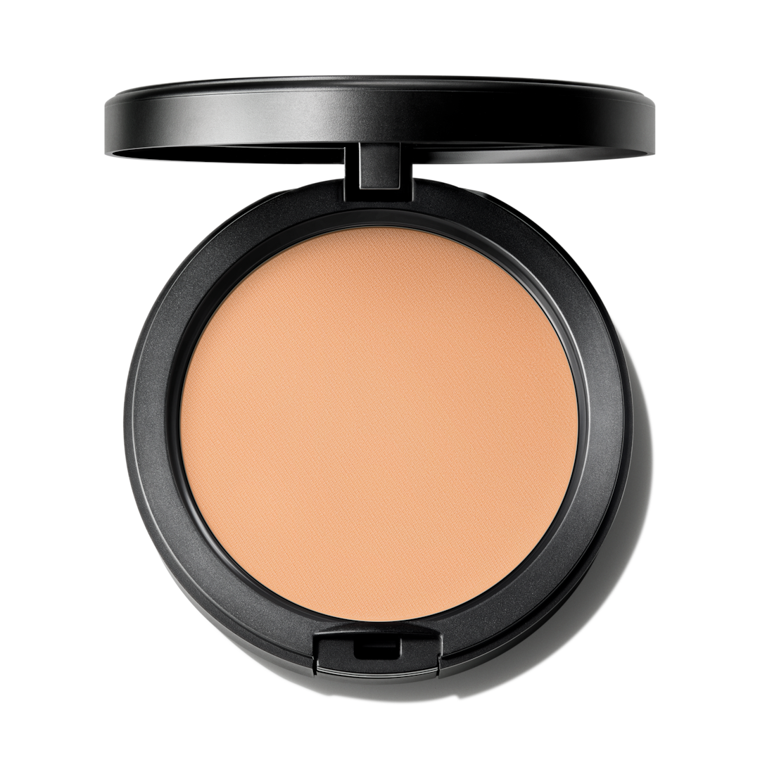 Powder Plus Foundation Studio Fix