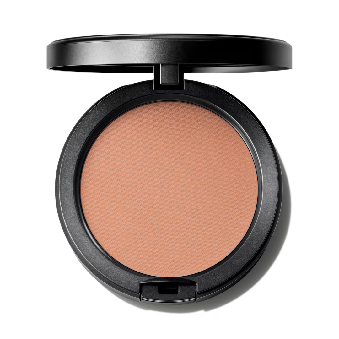 Mac Powder Plus Foundation Studio Fix