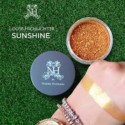 Nadia Hussain Cheek Bling Loose Highlighter